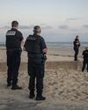 UK and France in 'one in, one out' deal to cut illegal boat crossings2