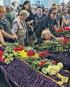 Trump's proposed Ukraine summit in doubt after Putin's refusal to include Zelenskyy38