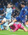Fernández's late persistence rocks City's title aspirations43