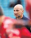 Borthwick’s position of strength leaves rival Galthié envious58