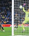 Slick Welbeck sets seal on Chelsea's fifth straight loss55
