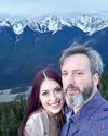 'LUCKIEST GUY IN THE WORLD': TOM GREEN ANNOUNCES ENGAGEMENT WITH AMANDA