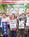 West Bengal: Protest by SSC teachers continues against CM Mamata Banerjee West Bengal: Protest by SSC teachers continues against CM Mamata Banerjee