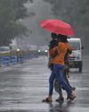 Monsoon moves into Bihar, eastern UP; heavy rains likely in many states Monsoon moves into Bihar, eastern UP; heavy rains likely in many states