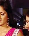 Zareen Takes Katrina's Autograph in Throwback Video74