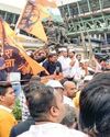 Language row spills over to streets2