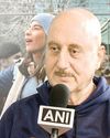Kher Thanks Prez for Accepting Invitation to Watch 'Tanvi The Great'71