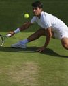 Alcaraz Takes the First Set of the Wimbledon Men's Final Against Sinner, 6-487