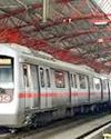 Man dies after jumping before metro train in Rohini Man dies after jumping before metro train in Rohini7