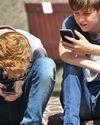 Israel bans mobile phones in primary schools Israel bans mobile phones in primary schools57