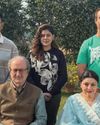 Kher reunites with OG 'Khosla ka Ghosla' cast58