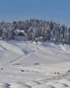 Fresh snowfall transforms Gulmarg, Bani village32