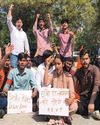 ABVP stages protest outside police station against lathi-charge on students13