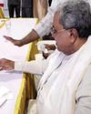 CM Siddaramaiah spoke to Karnataka people stranded in Dubai amid Middle East tensions CM Siddaramaiah spoke to Karnataka people stranded in Dubai amid Middle East tensions24
