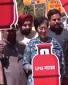 Atishi accuses PM Modi of surrendering to America, criticizes BJP’s LPG cylinder stance18