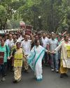 Mamata joins protest against demolition drive in Kolkata Mamata joins protest against demolition drive in Kolkata12