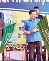 सीएम ने 50 नई बसों को दिखाई हरी झंडी सीएम ने 50 नई बसों को दिखाई हरी झंडी2