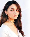आलिया भट्ट की पूर्व सेक्रेटरी वेदिका शेट्टी 77 लाख की धोखाधड़ी मामले में गिरफ्तार Aaj Samaaj