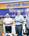 हर पंजाबी को मिलेगा 10 लाख का कैशलेस स्वास्थ्य बीमा कवर: डॉ. बलबीर सिंह हर पंजाबी को मिलेगा 10 लाख का कैशलेस स्वास्थ्य बीमा कवर: डॉ. बलबीर सिंह17