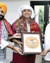 गुजरात के सीएम को दिया निमंत्रण गुजरात के सीएम को दिया निमंत्रण22