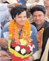 शैफाली वर्मा का रोहतक पहुंचने पर हुआ भव्य स्वागत शैफाली वर्मा का रोहतक पहुंचने पर हुआ भव्य स्वागत17