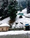 सोनमर्ग में सीजन की पहली बर्फबारी रोहतांग में मनाली और लेह रोड बंद सोनमर्ग में सीजन की पहली बर्फबारी रोहतांग में मनाली और लेह रोड बंद0