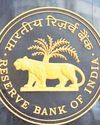 बैंकों को पुनर्गठन की जरूरत नहीं : आरबीआई बैंकों को पुनर्गठन की जरूरत नहीं : आरबीआई42