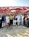 घर और जमीन बचाने के लिए संघर्ष कर रहे ग्रामीणों के साथ खड़े है चट्टान की तरह : गिरीश भारद्वाज घर और जमीन बचाने के लिए संघर्ष कर रहे ग्रामीणों के साथ खड़े है चट्टान की तरह : गिरीश भारद्वाज33