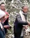भीख मांगी, बिल चुकाया, तब मिली बेटे की लाश25