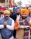 सीएम ने गुरुद्वारा श्री फतेहगढ़ साहिब में माथा टेक साहिबजादों को नमन किया14