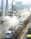 सड़क निर्माण और मिस्ट स्प्रे सिस्टम से प्रदूषण पर दोहरा प्रहार : रेखा गुप्ता सड़क निर्माण और मिस्ट स्प्रे सिस्टम से प्रदूषण पर दोहरा प्रहार : रेखा गुप्ता4