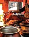 कश्मीर में ठंड शुरू होते ही बढ़ी हरीसा की मांग15