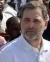 इंदौर में दूषित पानी के शिकार लोगों के परिजनों से मिले राहुल गांधी22