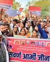 यूपी के कई जिलों में प्रदर्शन, 2027 में 'विदाई' की दी चेतावनी20