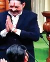जेल से निकले बाहुबली अनंत सिंह ने छुए नीतीश कुमार के पैर30