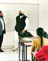 शिक्षा मंत्री बैंस ने पटियाला के स्कूल ऑफ एमिनेंस का अचानक किया दौरा, बुनियादी ढांचे का लिया जायजा शिक्षा मंत्री बैंस ने पटियाला के स्कूल ऑफ एमिनेंस का अचानक किया दौरा, बुनियादी ढांचे का लिया जायजा18