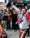 नेपाल में नई सरकार के लिए चुनौतियों का पहाड़23