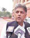 पेट्रोल और डीजल की कीमतों में बड़ी कटौती पर सियासी घमासान पेट्रोल और डीजल की कीमतों में बड़ी कटौती पर सियासी घमासान33