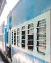 कोहरे ने थामी ट्रेनों की रफ्तार,घंटों की देरी से यात्री हो रहे परेशान2