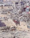 Israeli troops withdraw from Khan Younis Israeli troops withdraw from Khan Younis12