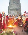 Thousands greet winter solstice at ancient Stonehenge monument