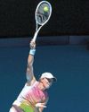 Swiatek, Sinner advance; Djokovic wants 'dancers'