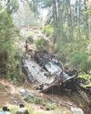 Passenger bus skids off cliff in Sri Lanka; 21 dead Passenger bus skids off cliff in Sri Lanka; 21 dead