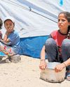Overcrowding forces halt to Gaza aid distribution34