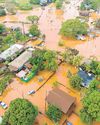 230 rescued as flash flooding hits Hawaii36