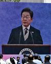 Lee calls office a 'graveyard' after shambolic handover