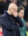 Damaged Slot not trusted to oversee change at Anfield Damaged Slot not trusted to oversee change at Anfield19