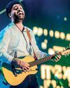 Arijit serenades music lovers in Mumbai