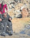 Dialysis patients struggle to get treatment in blockaded Gaza25