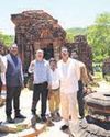 Guv visits My Son temple complex in Vietnam11